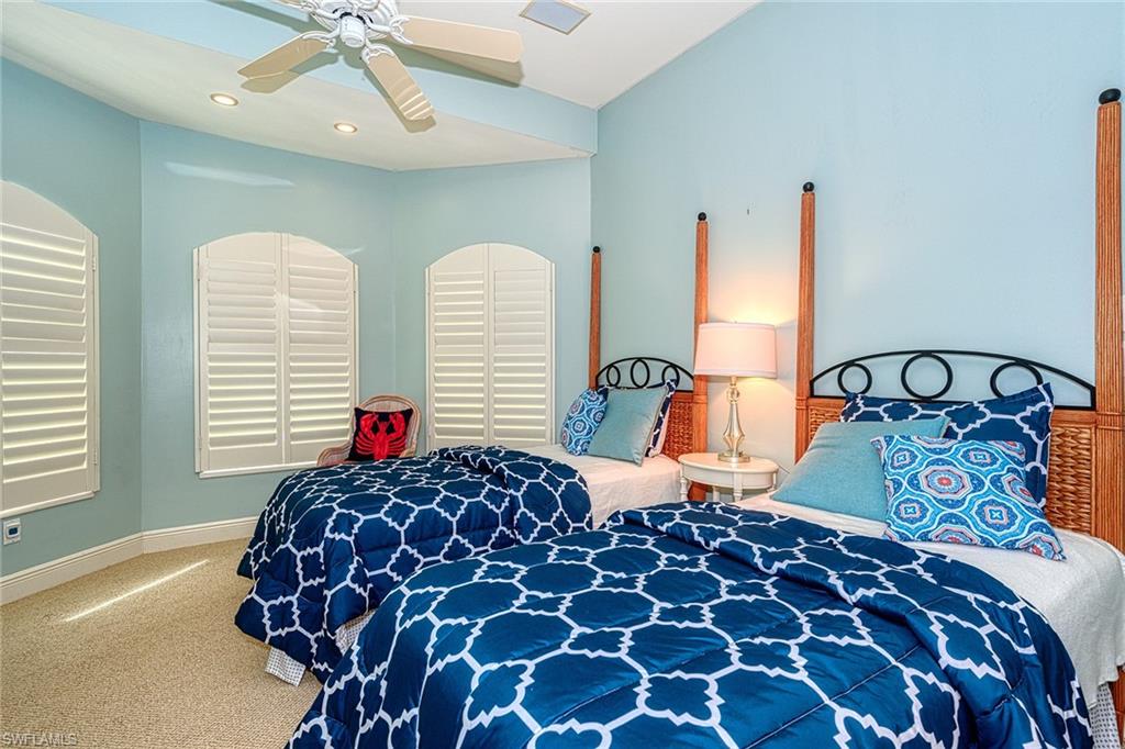 PARK SHORE - Residential