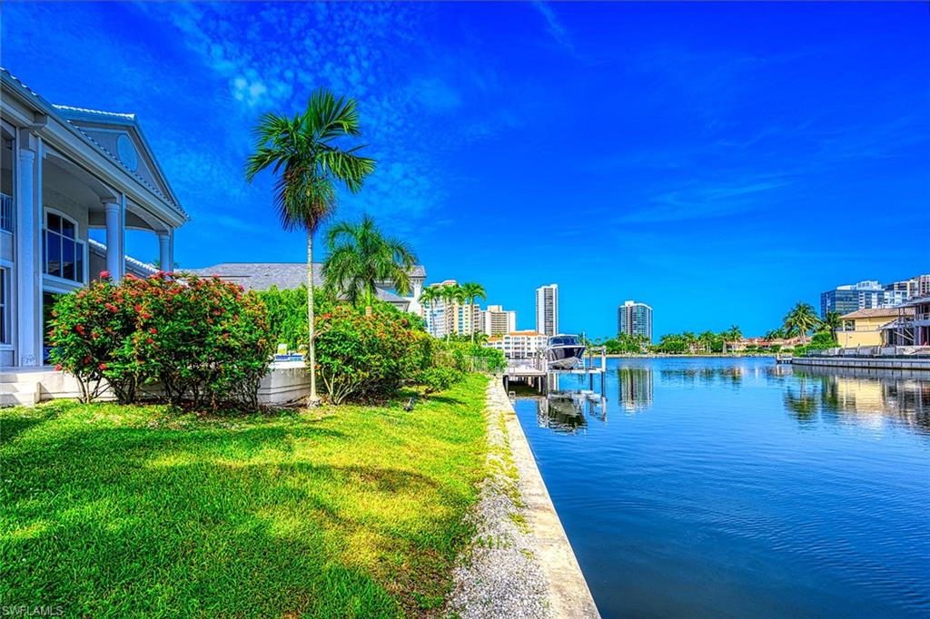 PARK SHORE - Residential