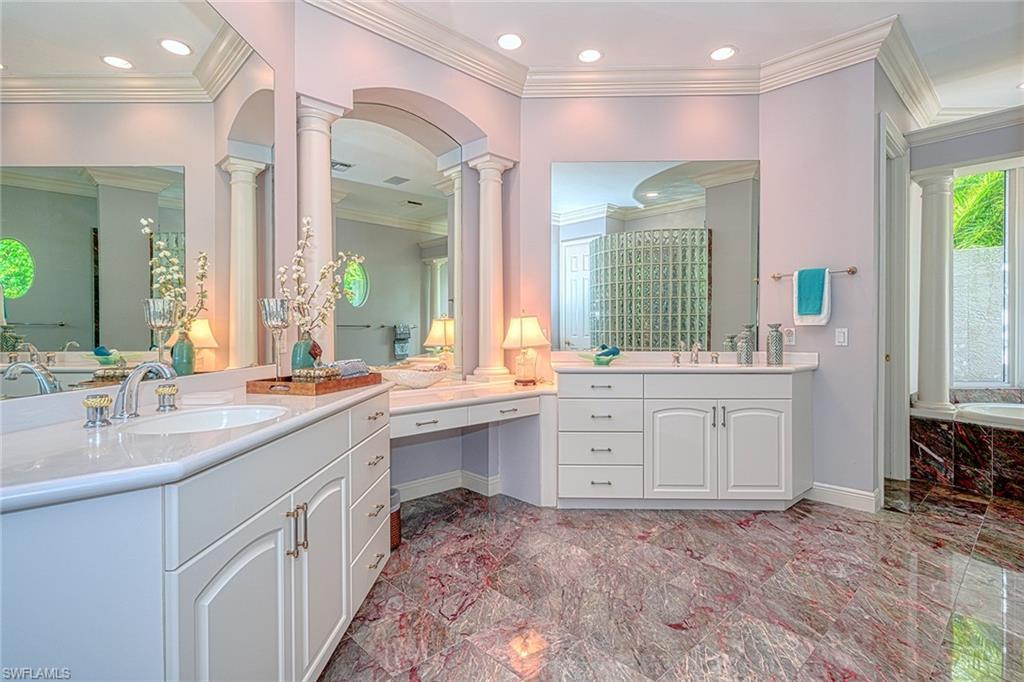 PARK SHORE - Residential