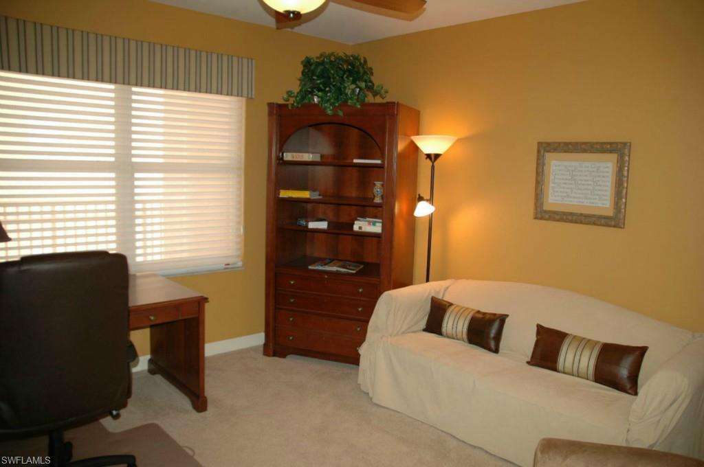 THE SHORES - Residential