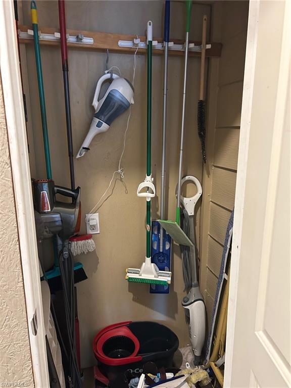 NORTH PORT - Residential