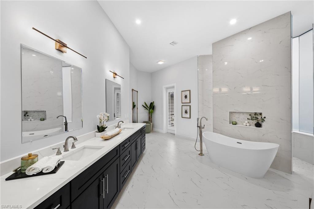 CLASSICS PLANTATION ESTATES - Residential