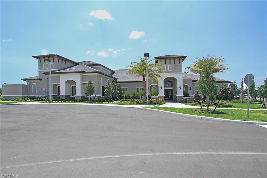 MARINA BAY - Residential Lease