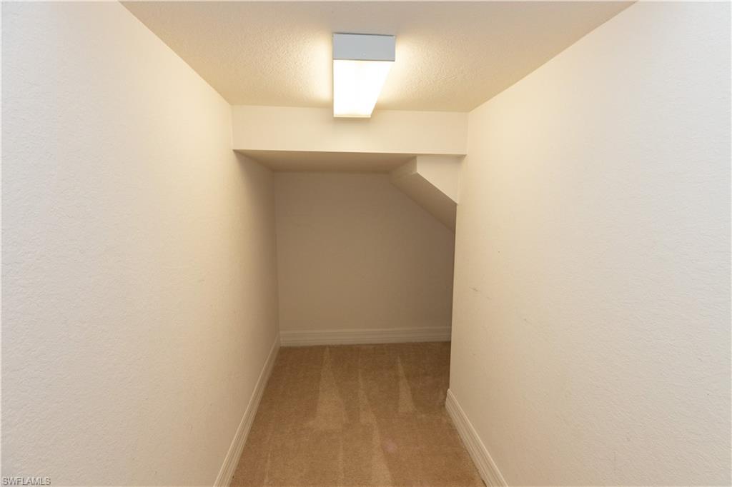 MARINA BAY - Residential Lease