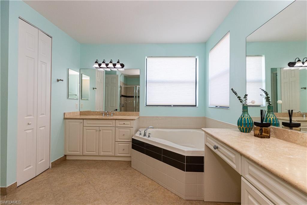 MARINA BAY - Residential Lease