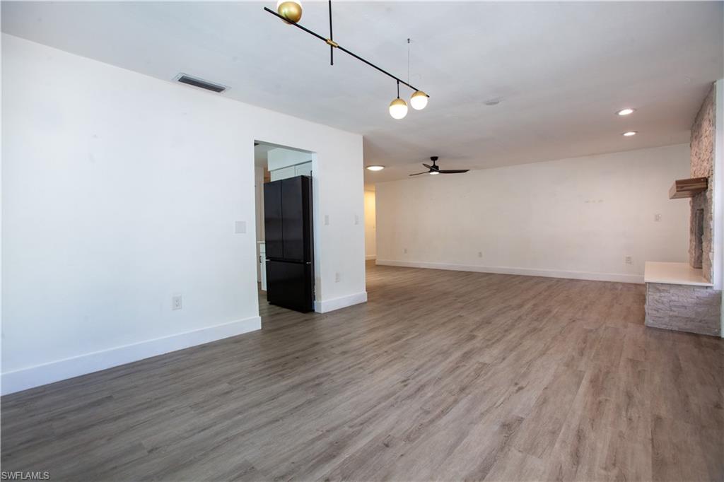 SAN CARLOS PARK SOUTHWEST ADDITION - Residential Lease