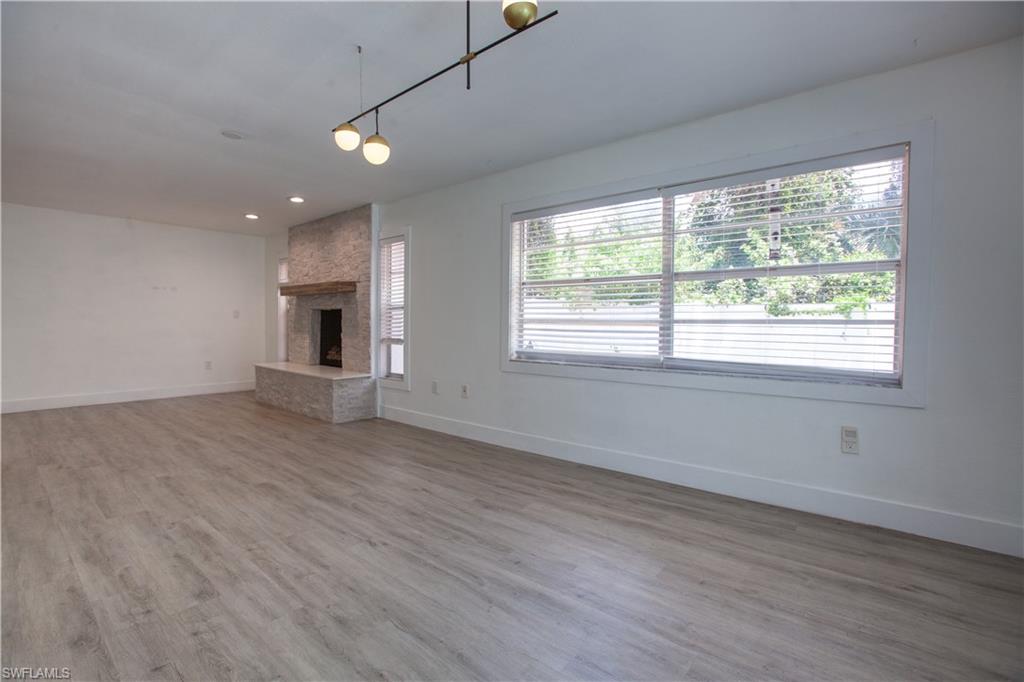 SAN CARLOS PARK SOUTHWEST ADDITION - Residential Lease