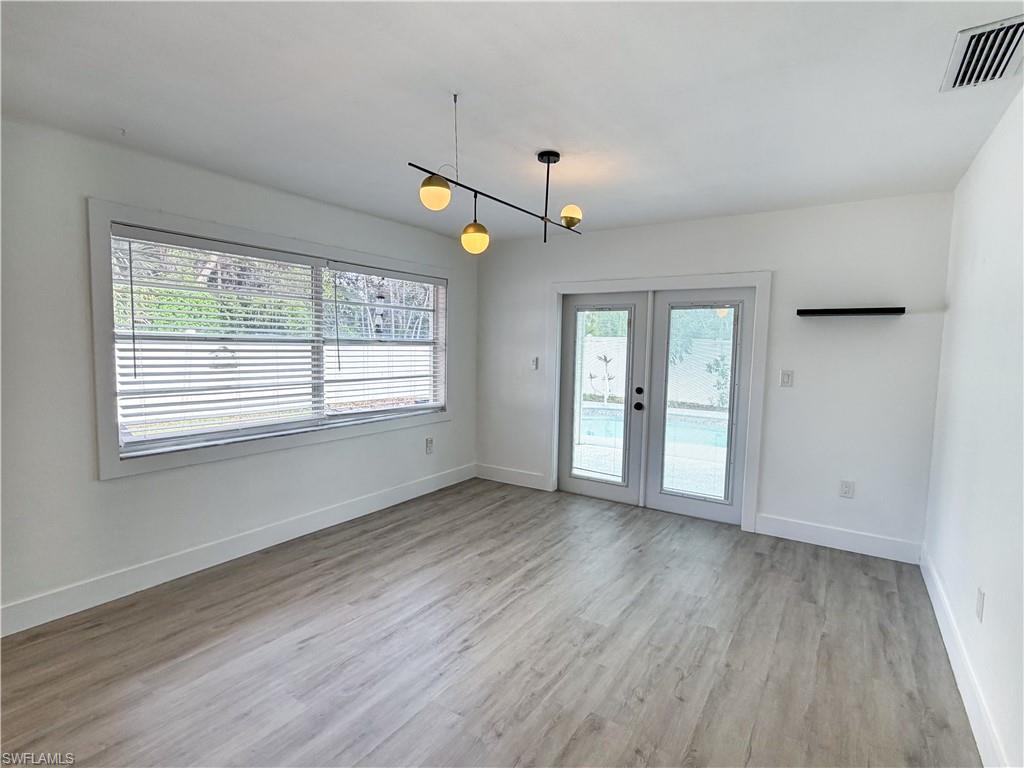 SAN CARLOS PARK SOUTHWEST ADDITION - Residential Lease