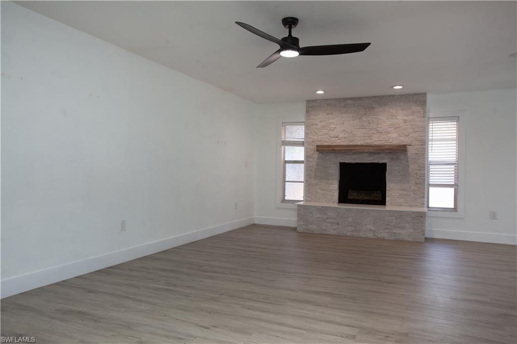 SAN CARLOS PARK SOUTHWEST ADDITION - Residential Lease