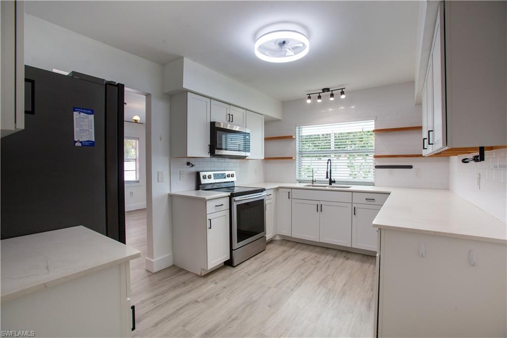 SAN CARLOS PARK SOUTHWEST ADDITION - Residential Lease