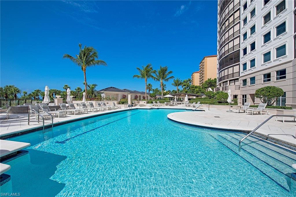 REMINGTON AT BAY COLONY - Residential