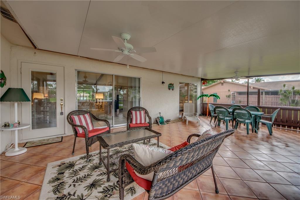 FOXMOOR LAKES - Residential