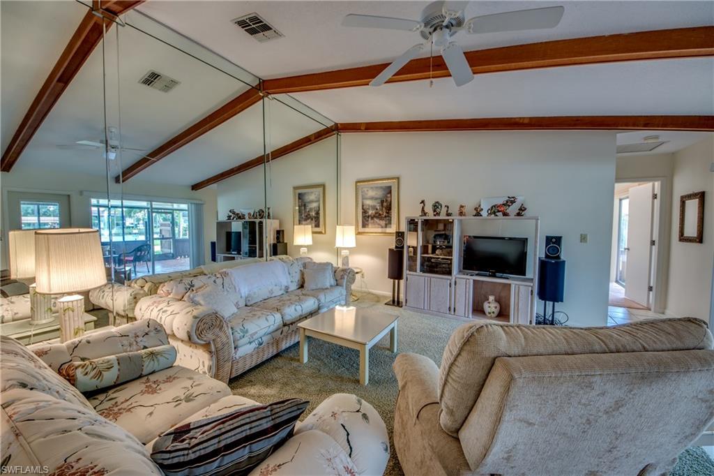 FOXMOOR LAKES - Residential