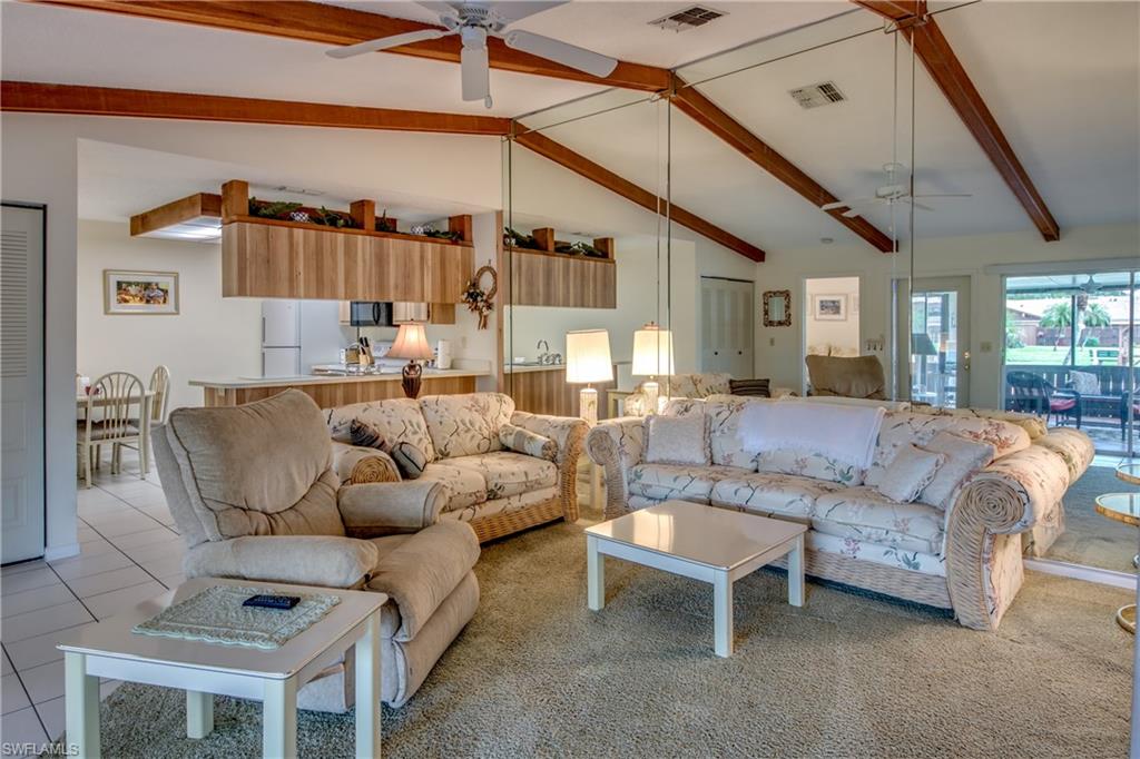 FOXMOOR LAKES - Residential