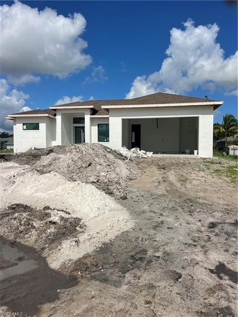 A home in LEHIGH ACRES