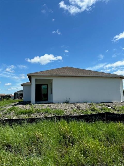 A home in LEHIGH ACRES