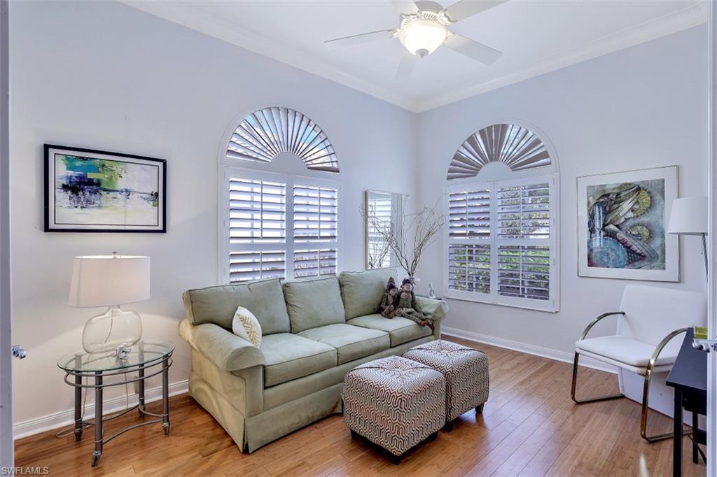 ISLAND WALK - Residential