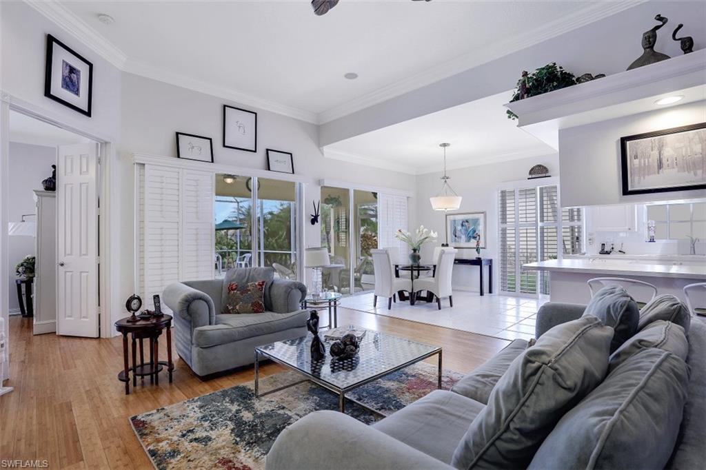 ISLAND WALK - Residential