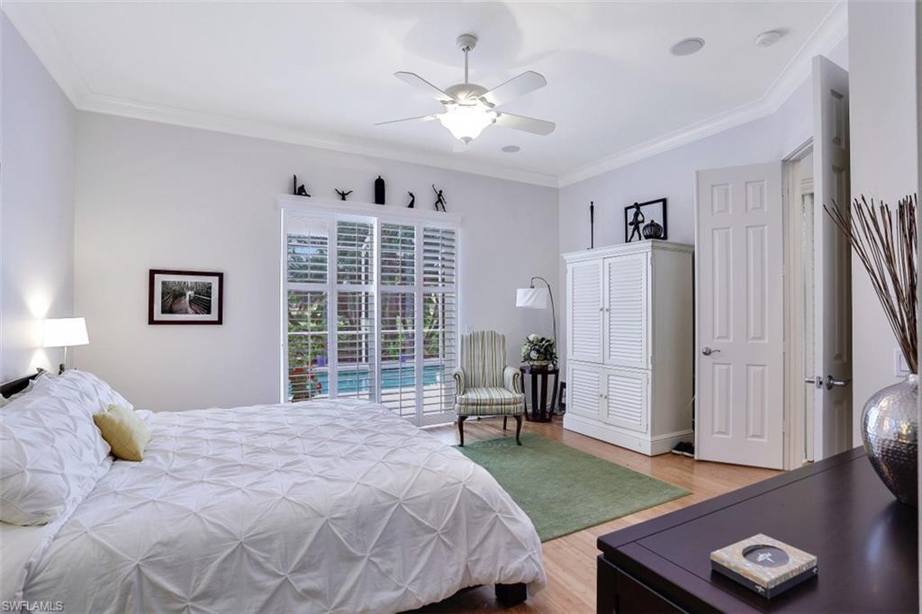 ISLAND WALK - Residential