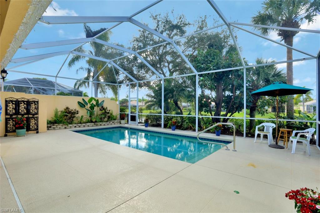 ISLAND WALK - Residential