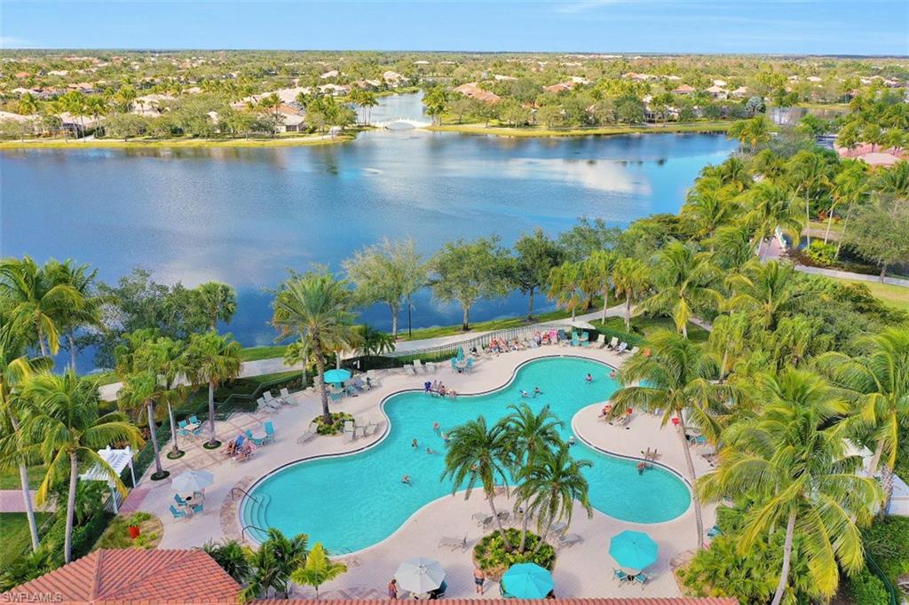 ISLAND WALK - Residential