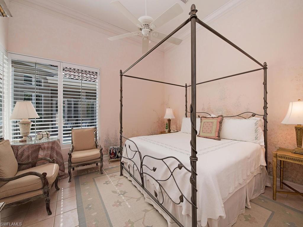 AQUALANE SHORES - Residential