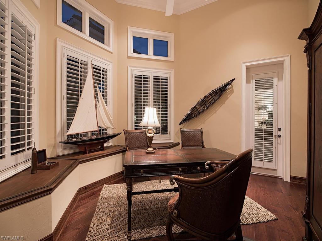 AQUALANE SHORES - Residential