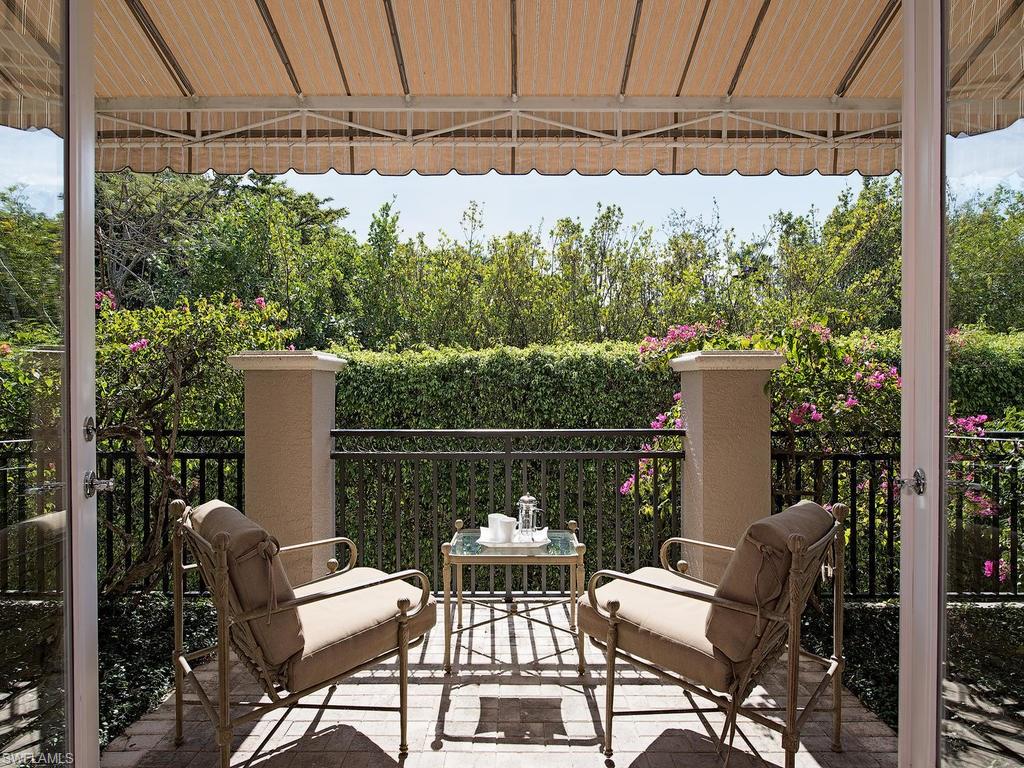 AQUALANE SHORES - Residential