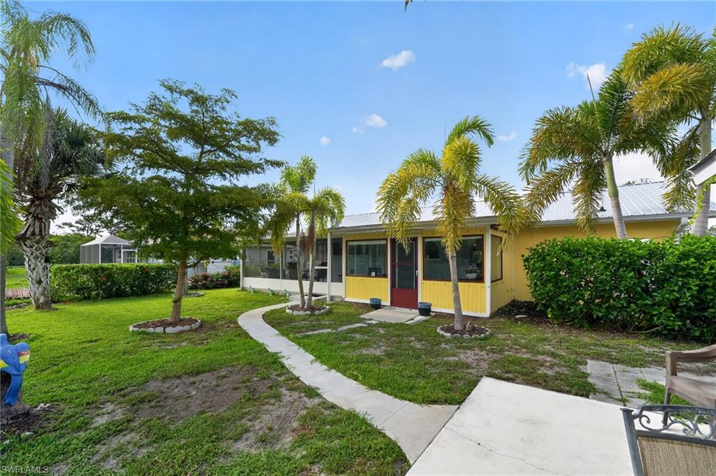9031 Hilolo LN