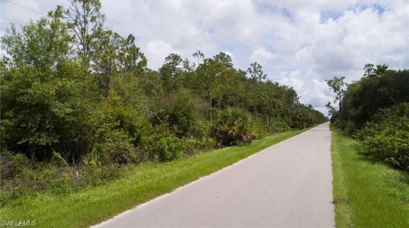 BURGUNDY FARMS - Land