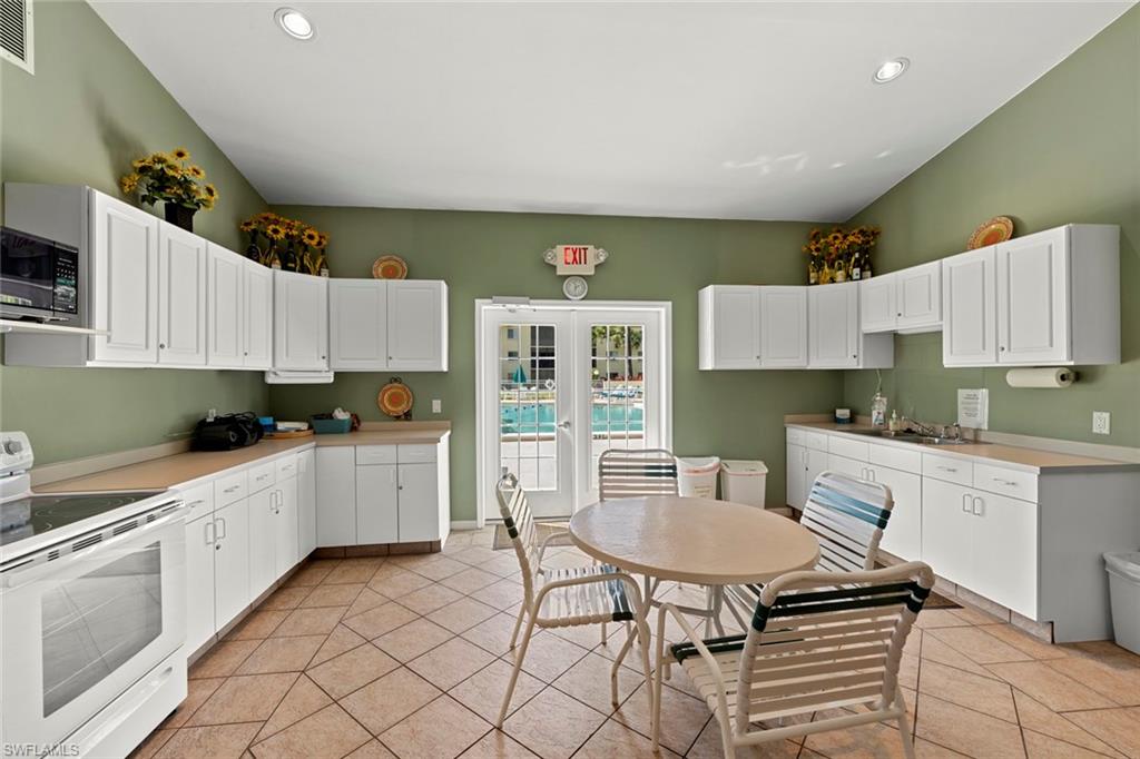 BONITA PINES - Residential