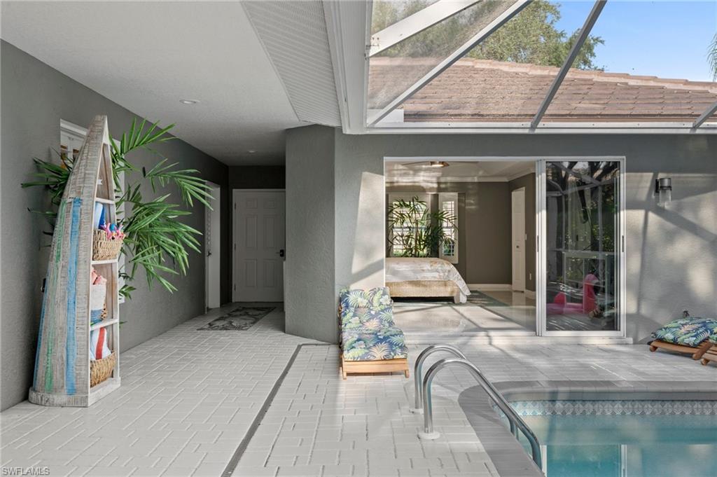 RIVERSIDE YACHT CLUB - Residential