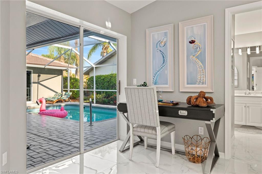 RIVERSIDE YACHT CLUB - Residential