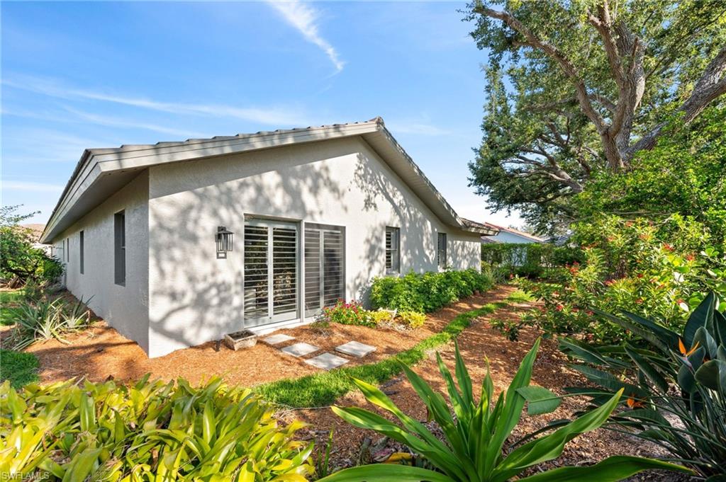 RIVERSIDE YACHT CLUB - Residential