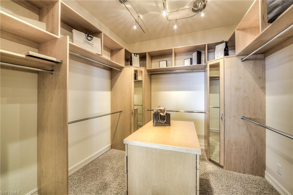 CAPTIVA BAY VILLAS CONDO - Residential