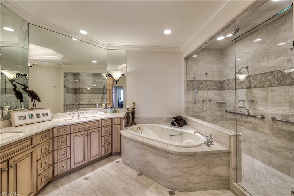 CAPTIVA BAY VILLAS CONDO - Residential