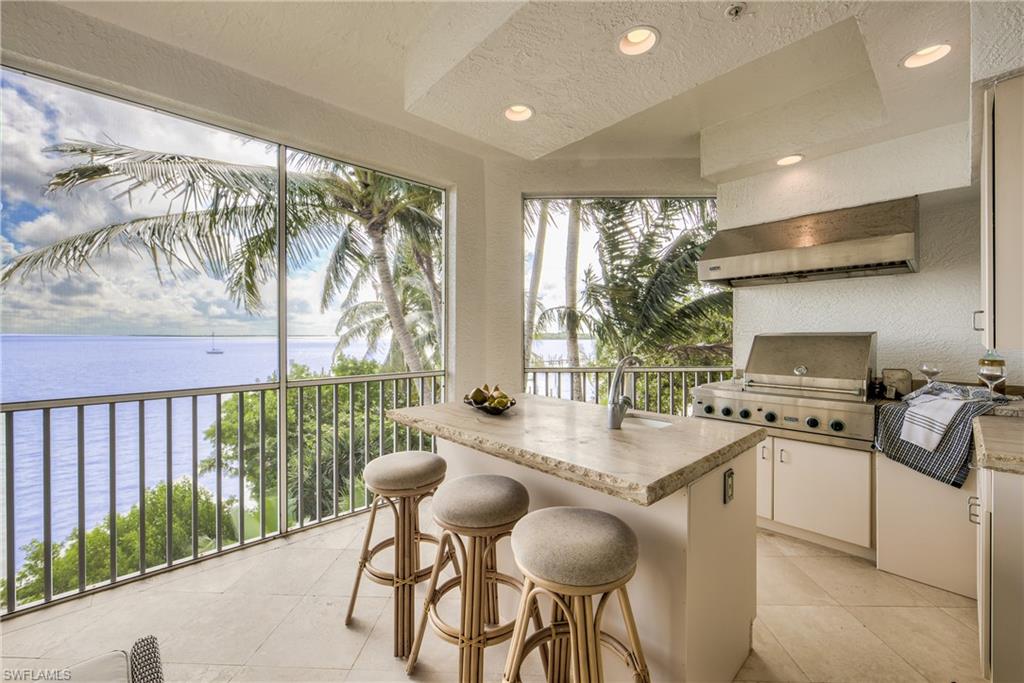 CAPTIVA BAY VILLAS CONDO - Residential