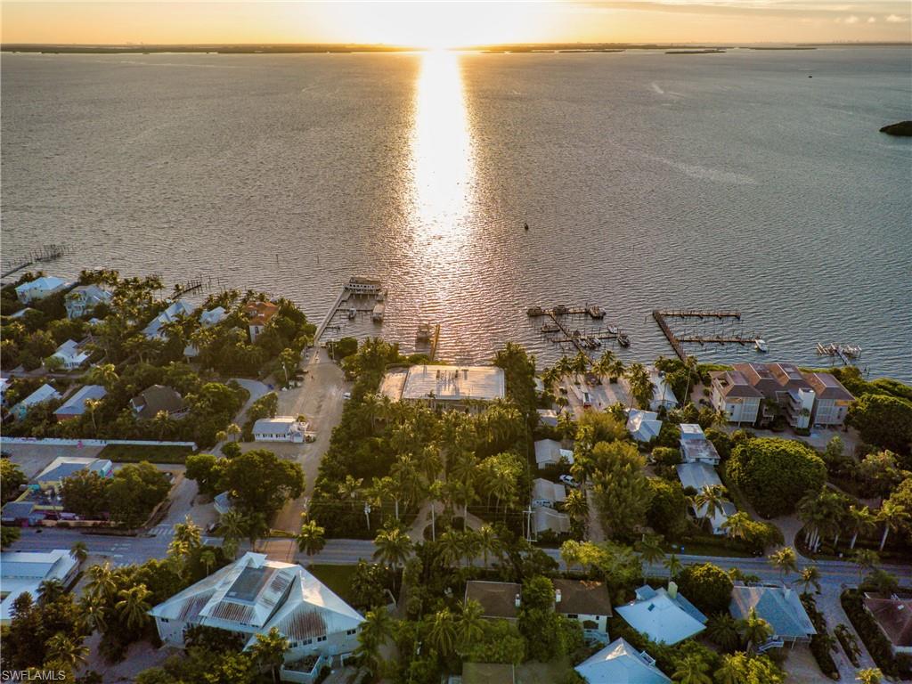 CAPTIVA BAY VILLAS CONDO - Residential