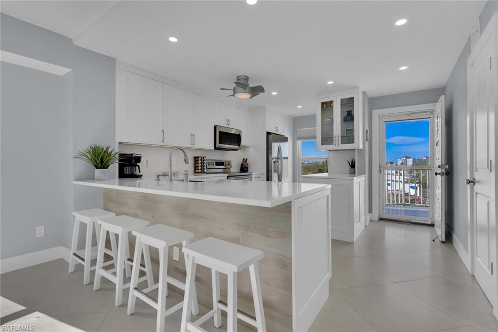 GRAND BAY AT MARCO BEACH - Residential Lease