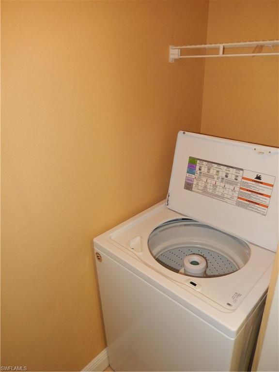 VENETIAN PALMS - Residential Lease