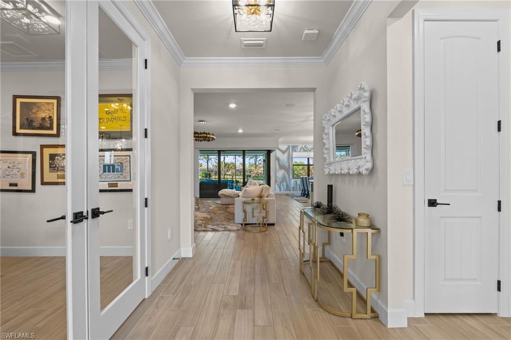 COUNTRY CLUB - Residential