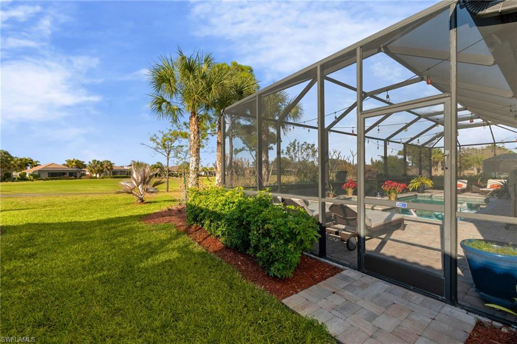 COUNTRY CLUB - Residential