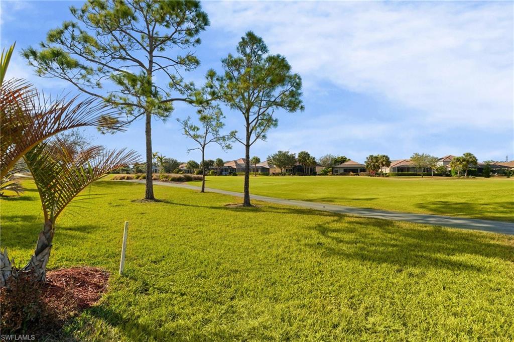 COUNTRY CLUB - Residential