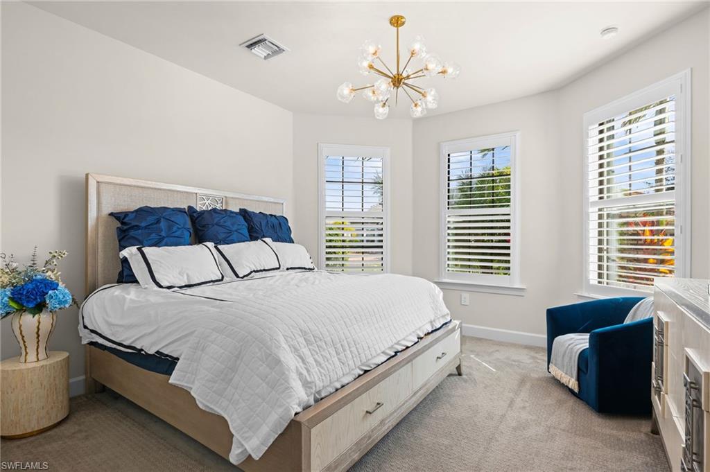 COUNTRY CLUB - Residential