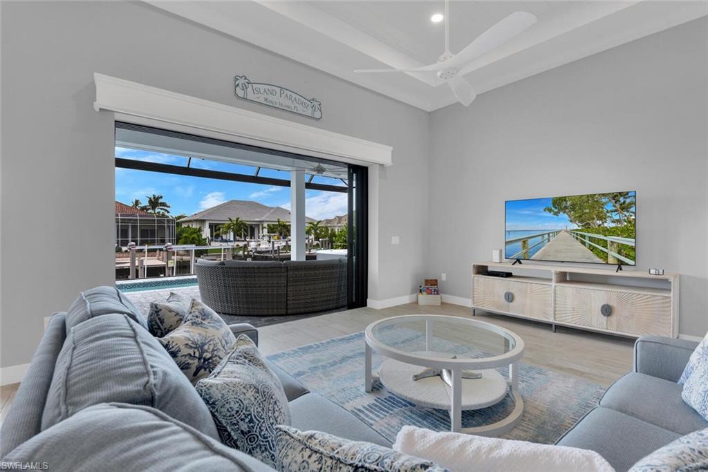 MARCO ISLAND - Residential Lease