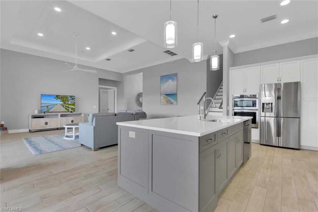 MARCO ISLAND - Residential Lease