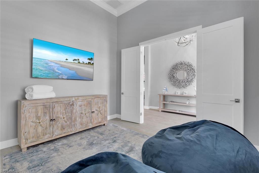 MARCO ISLAND - Residential Lease