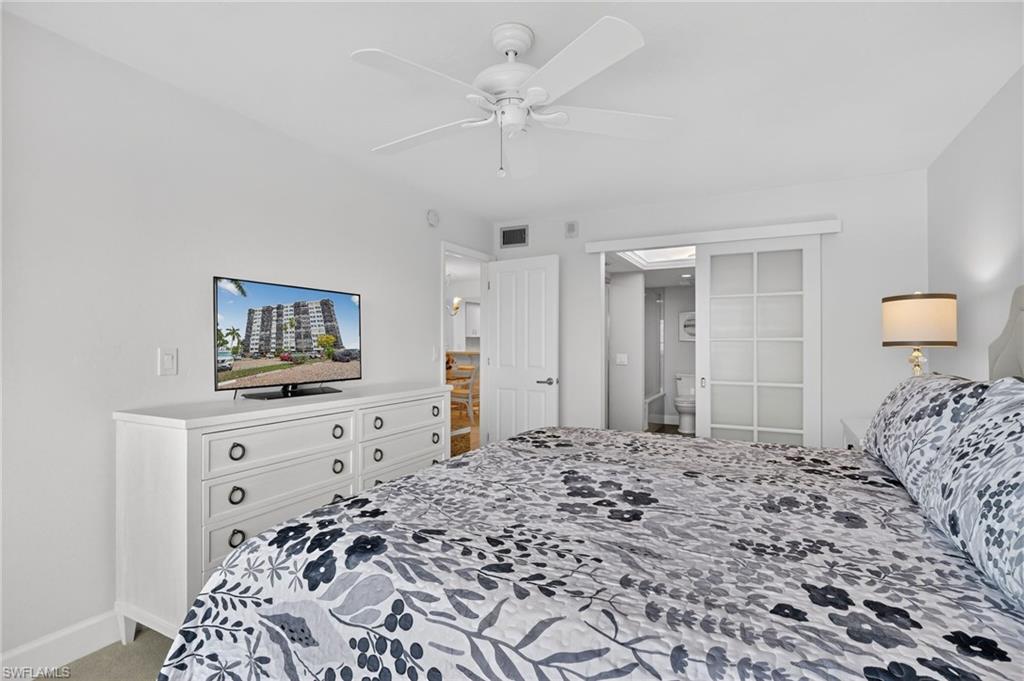 HARBOUR POINTE CONDO - Residential