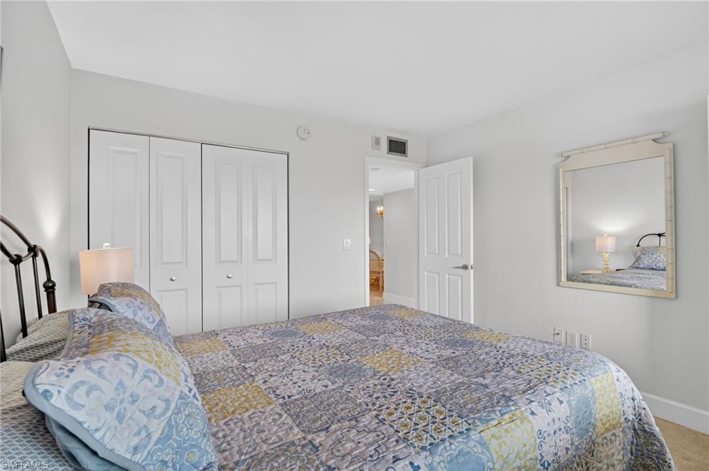 HARBOUR POINTE CONDO - Residential