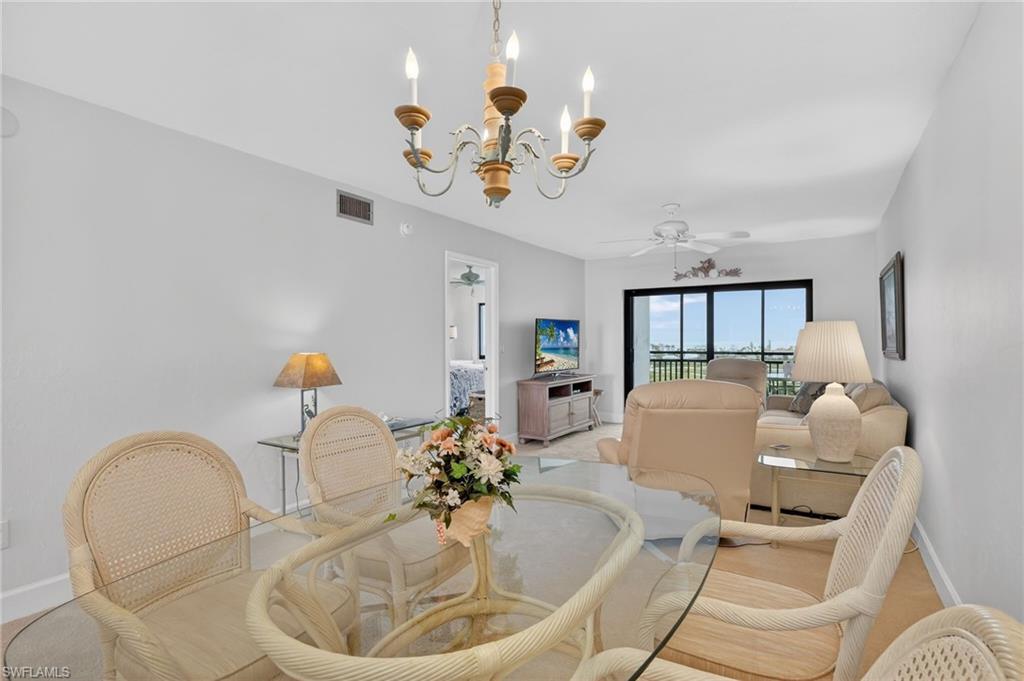 HARBOUR POINTE CONDO - Residential